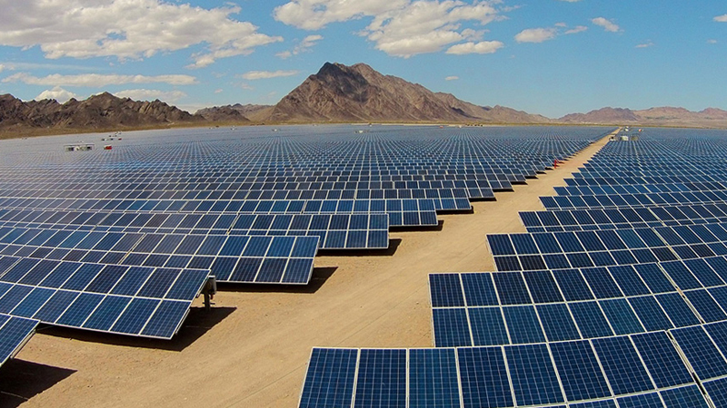 Read more about the article Saudi Arabia’s future: From Oil Kingdom to Solar King?